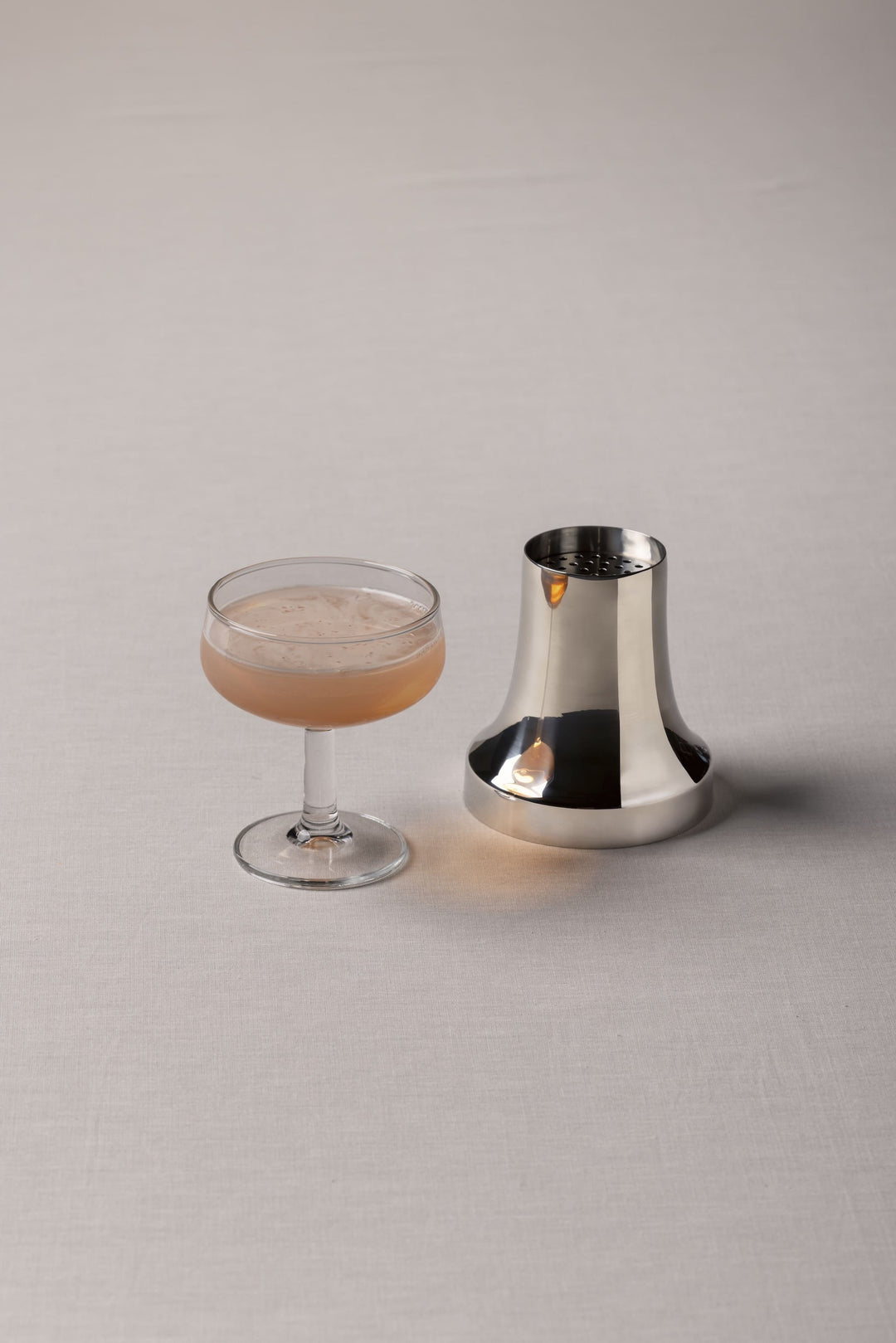 TANTAN aperitivo analcolico servito ghiacciato shakerato puro con ghiaccio — perfect serve estivo